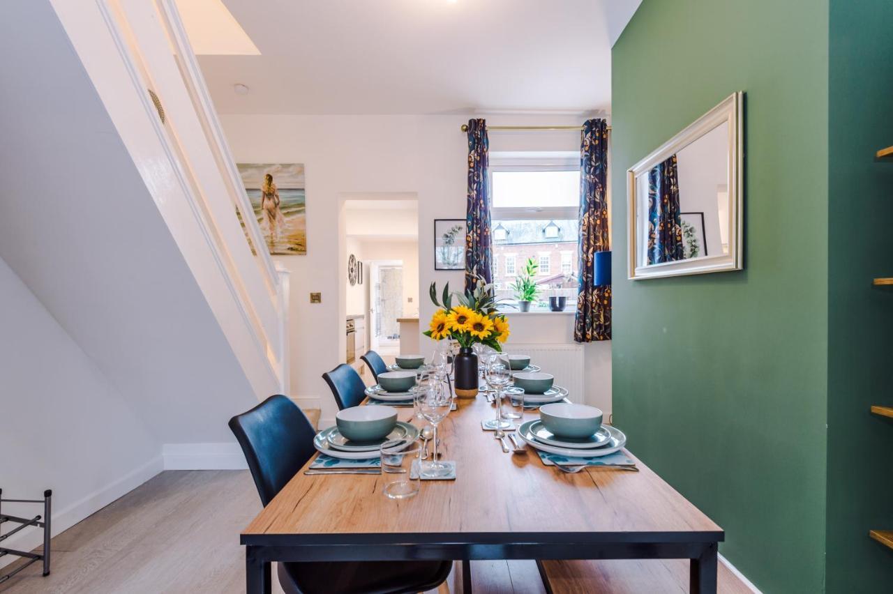 Stunning 3-Bed Home In Nantwich By 53 Degrees Property - Amazing Location, Ideal For Groups - Sleeps 6 Kültér fotó